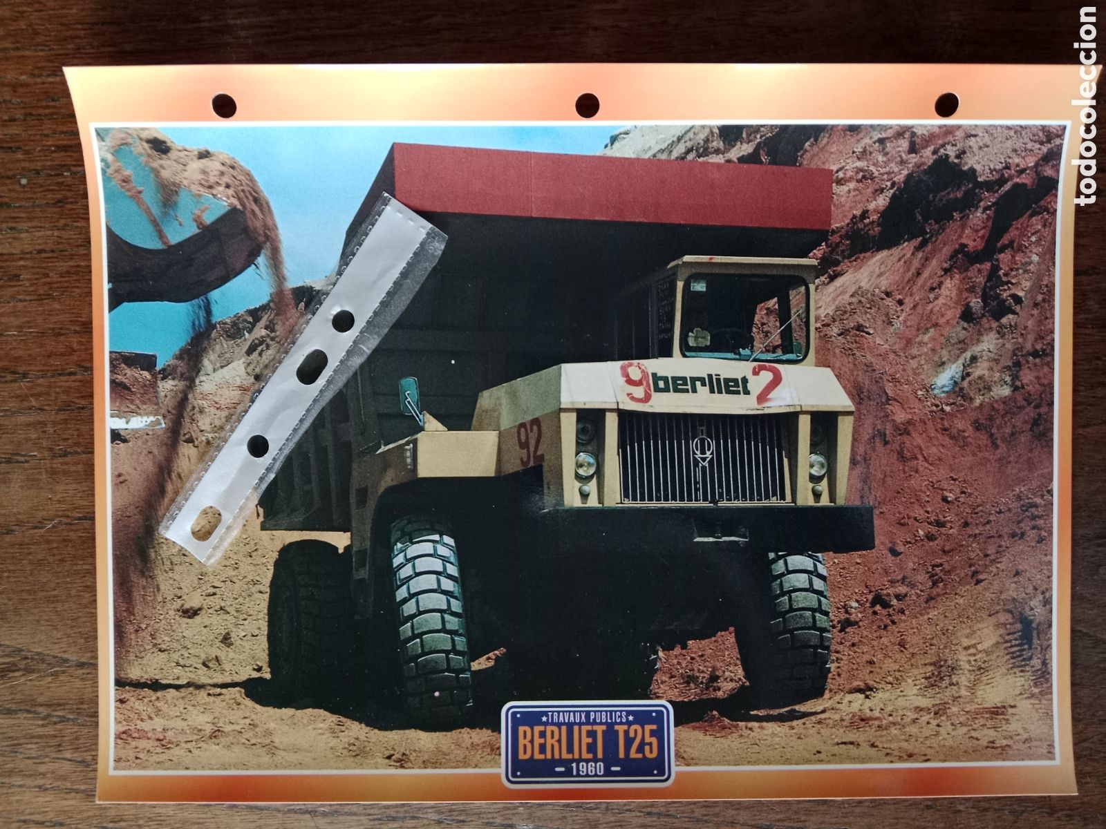 Paper Collecting Others: Ficha camion Berliet T 25