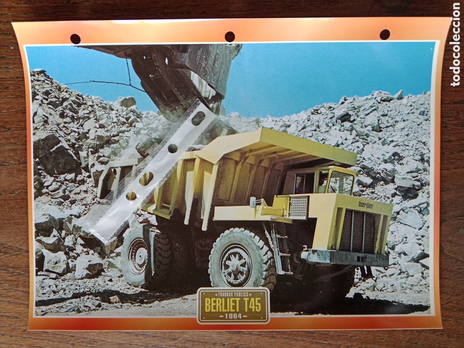 Paper Collecting Others: Ficha camion Berliet T 45