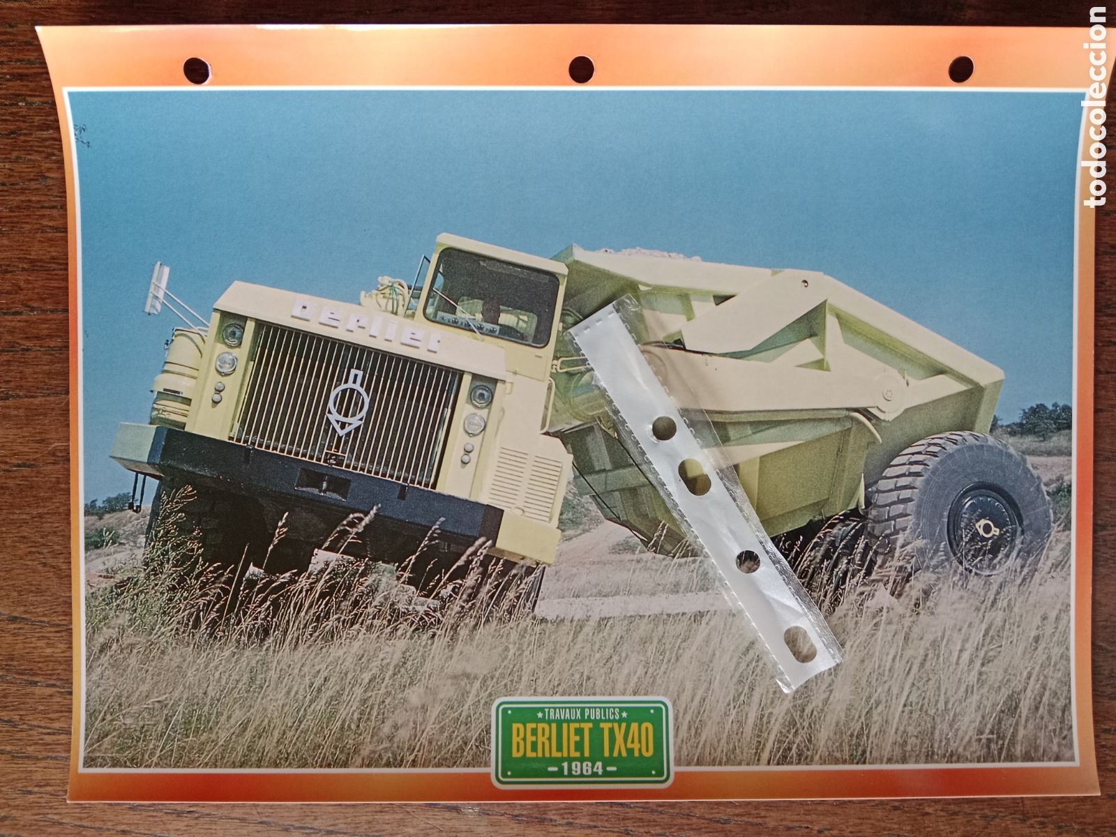 Paper Collecting Others: Ficha camion Berliet TX 40