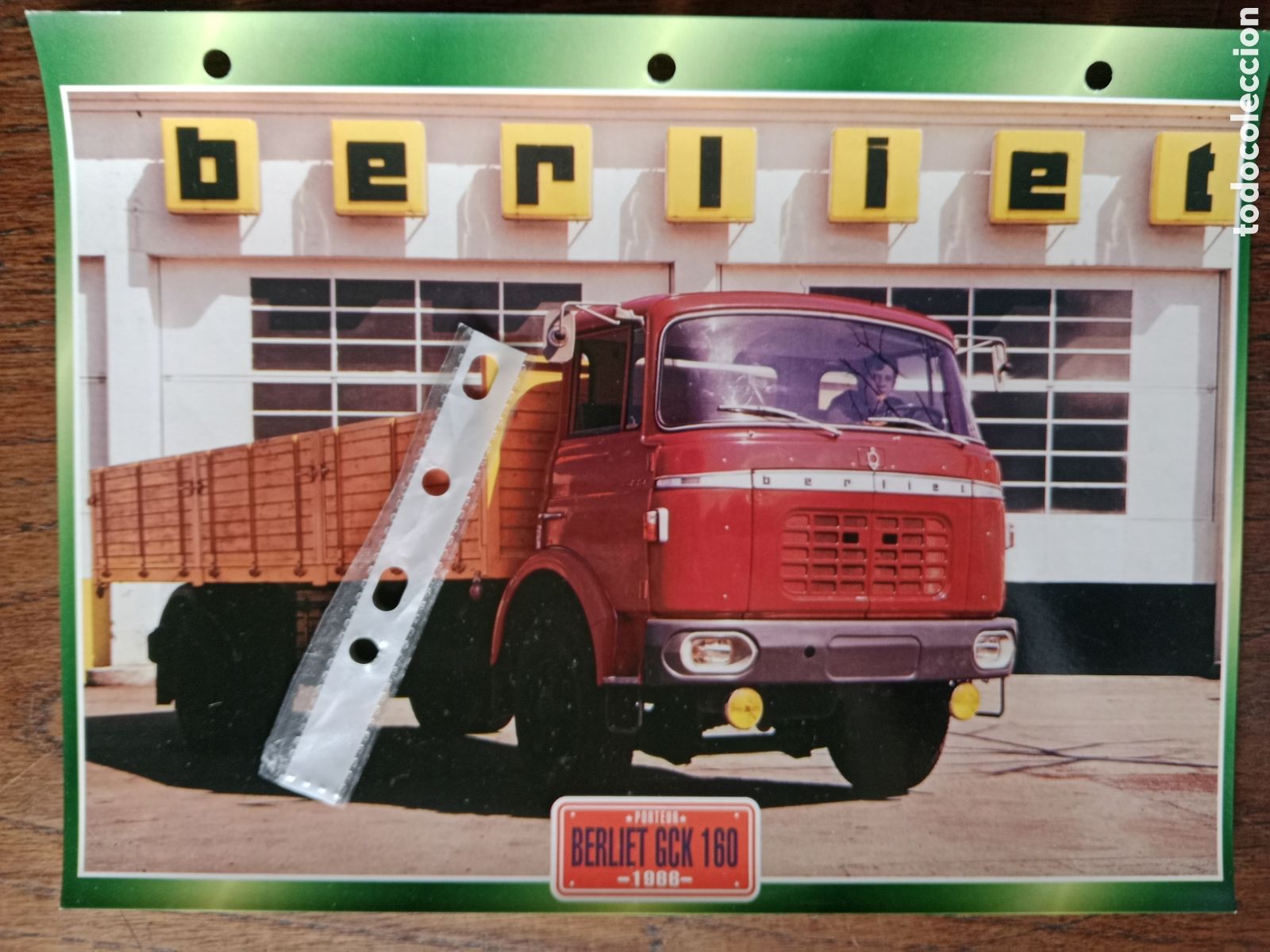 Collectionnisme Papier divers: Ficha camion Berliet GCK 160