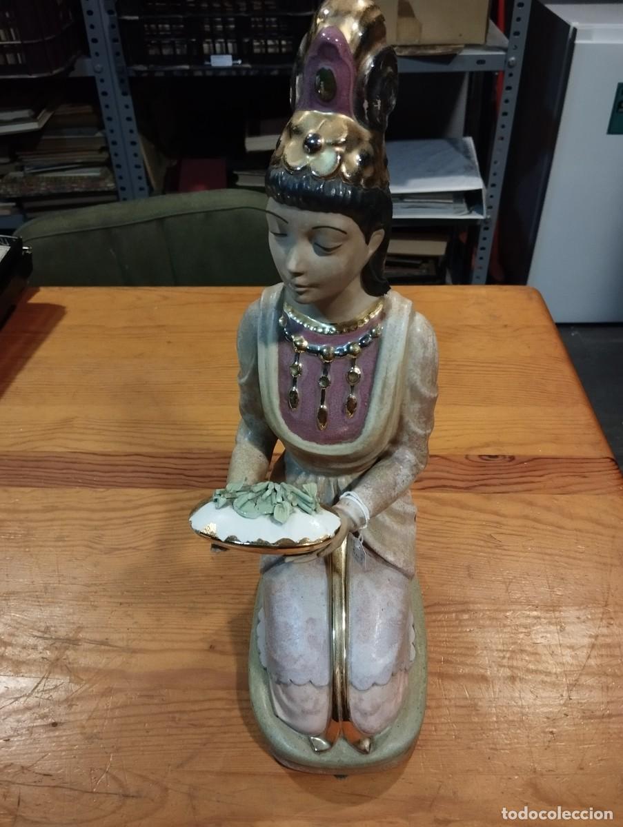 Altri oggetti di carta: PORCELANA NADAL. FIGURA HIND&Uacute;. DEFECTUOSA.