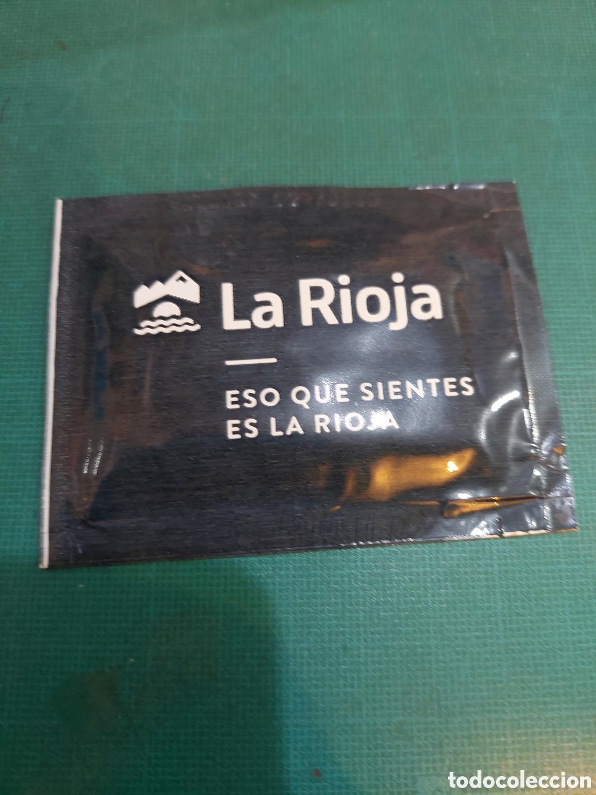 Paper Collecting Others: LA RIOJA ES LO QUE SIENTES IBERIA AIR NISTRIM TOALLITA LLENA