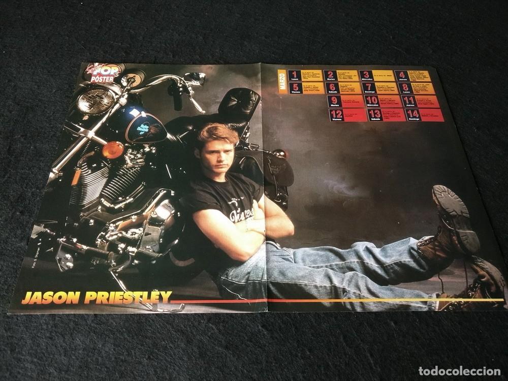 Otros art&iacute;culos de coleccionismo en papel: (N021) Poster Jason Priestley * Platon * 43 x 30