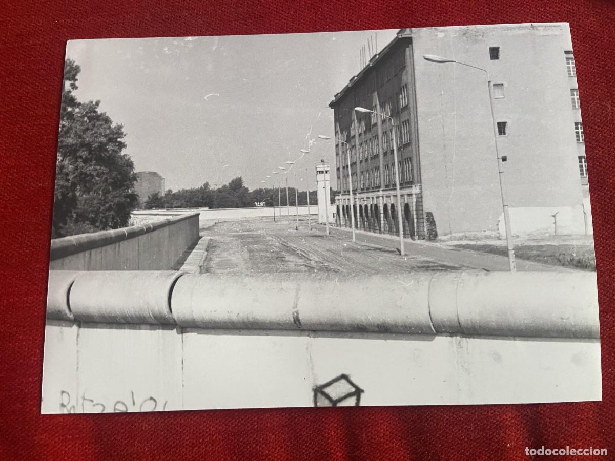Outros artigos de papel: FF1886 FOTO FOTOGRAFIA ORIGINAL POLITICA MURO DE BERLIN ALEMANIA