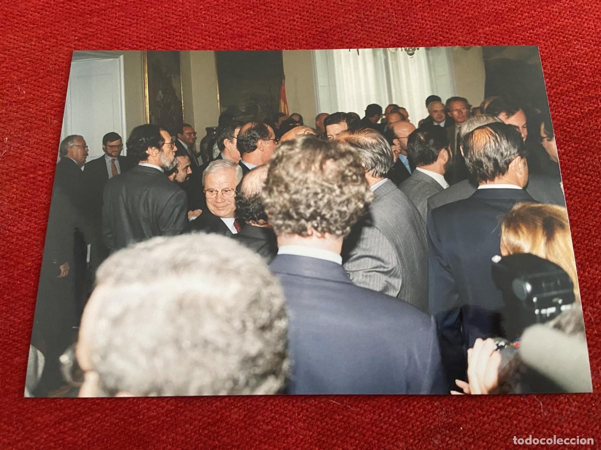 Collectionnisme Papier divers: F34073 FOTO FOTOGRAFIA ORIGINAL &iquest;POLITICOS ESCRITORES PRESIDENTES EMBAJADORES PREMIOS???