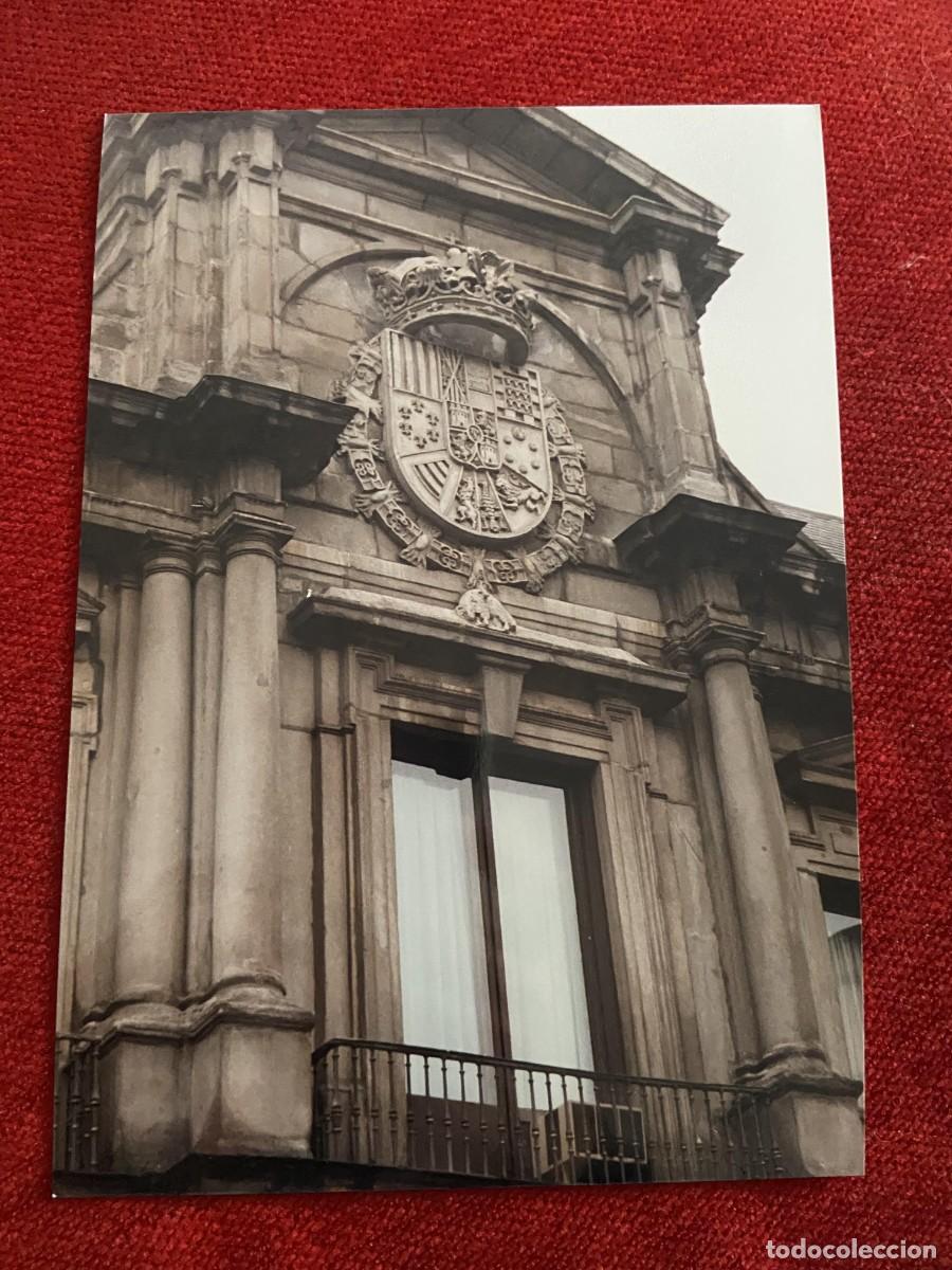 Paper Collecting Others: F34301 FOTO FOTOGRAFIA ORIGINAL ESCUDO ESPA&Ntilde;A PALACIO DE LA SANTA CRUZ MADRID (20-12-1996)