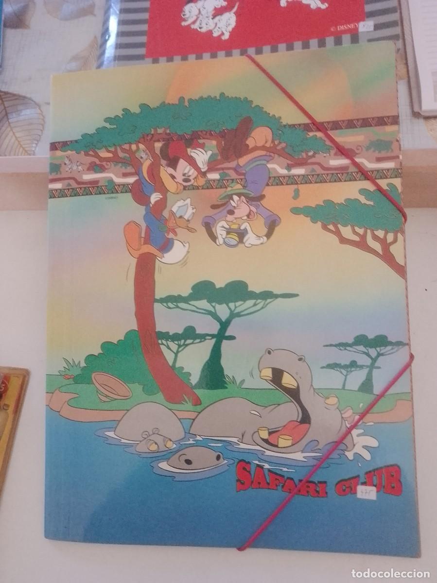 Otros art&iacute;culos de coleccionismo en papel: Carpeta a&ntilde;os 90 nueva safari club Disney unica