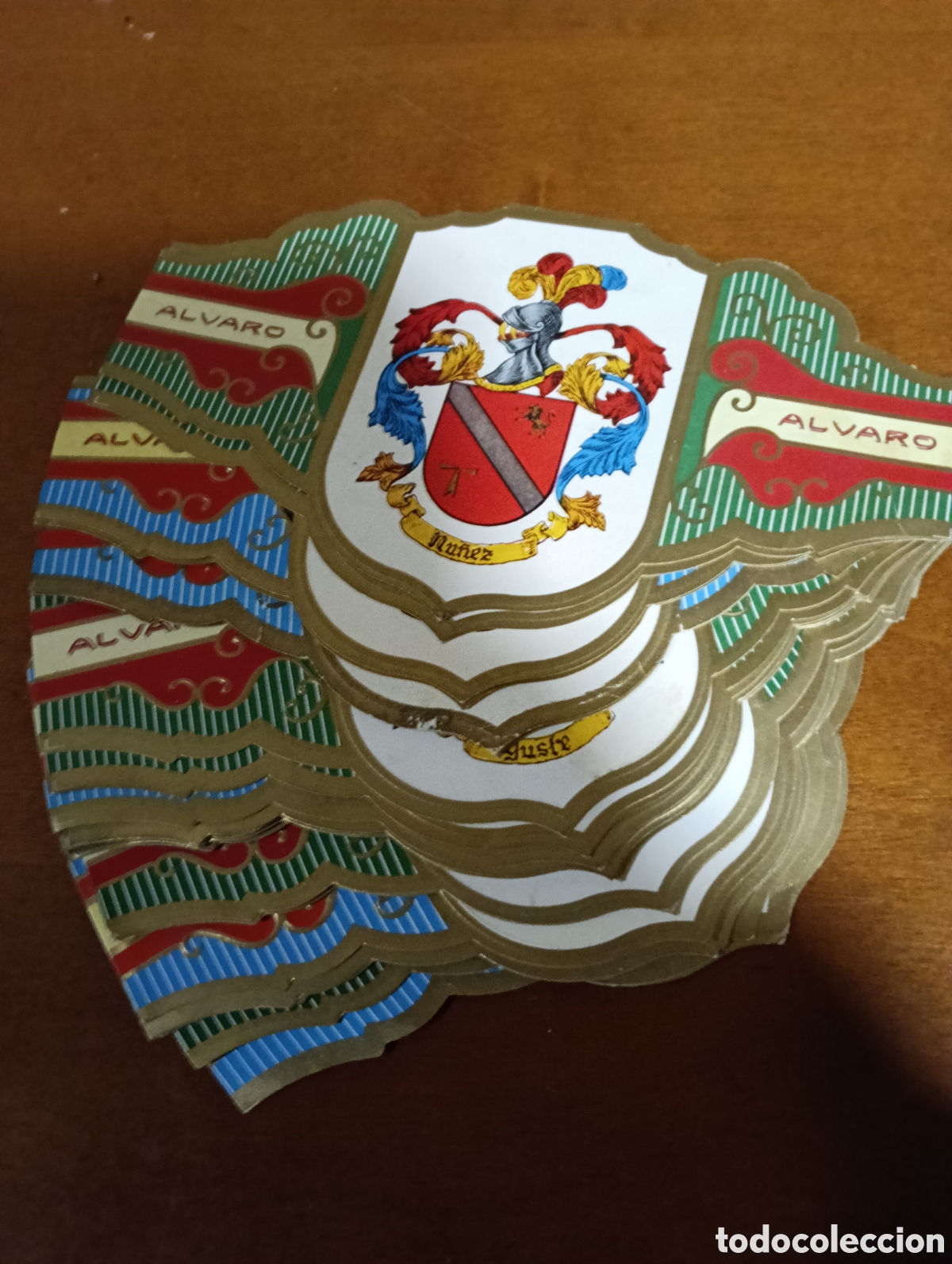 Otros Art&iacute;culos de Coleccionismo en Papel: LOTE DE 25 ANTIGUAS VITOLAS, ALVARO - SERIE IV HERALDICA - CIGARCANARIA