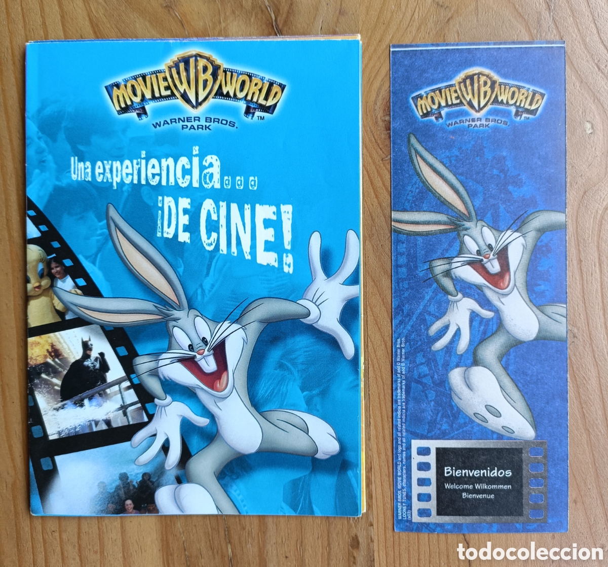 Otros Art&iacute;culos de Coleccionismo en Papel: Lote Antigua entrada y plano Parque Atracciones de la Warner Bros en Madrid, A&ntilde;o 2003