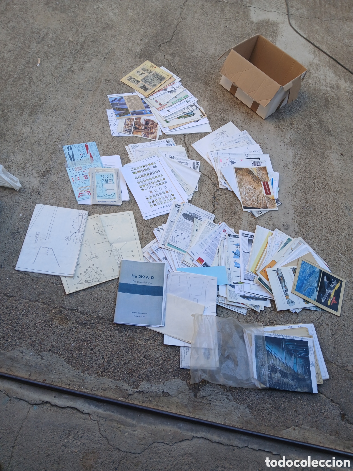 Otros Art&iacute;culos de Coleccionismo en Papel: Gran lote Modelismo tanques aviones veh&iacute;culos mitares