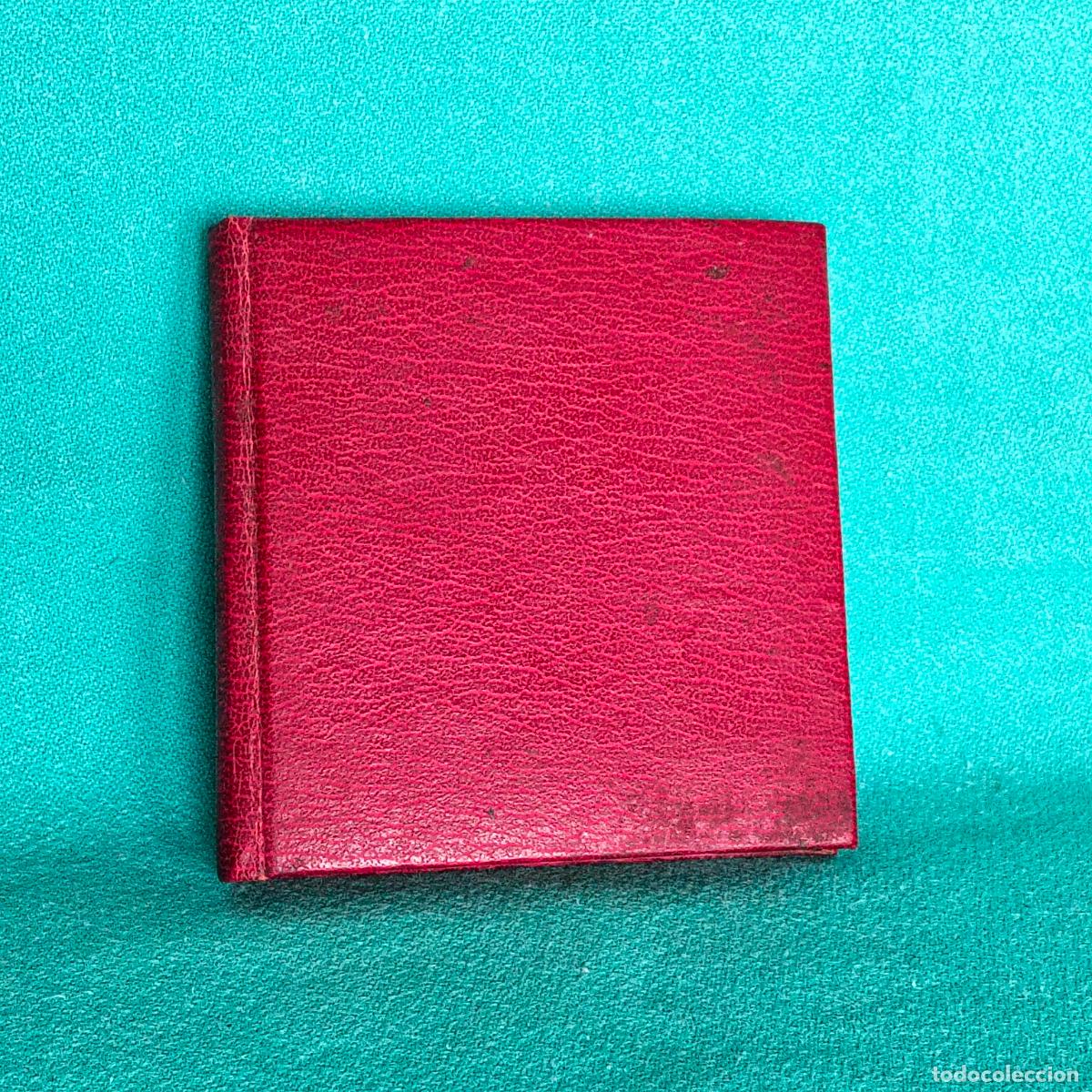 Altri oggetti di carta: Antigua libreta para escribir color rojo usada peque&ntilde;a miniatura libretita a&ntilde;os 70