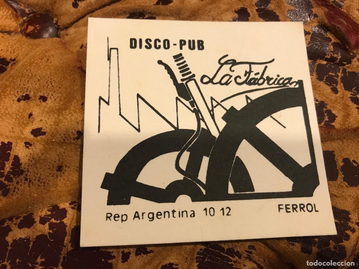 Sammelleidenschaft Andere Papierartikel: POSAVASOS. DISCO-PUB LA F&Aacute;BRICA, FERROL. 9,5 X 9,5CM
