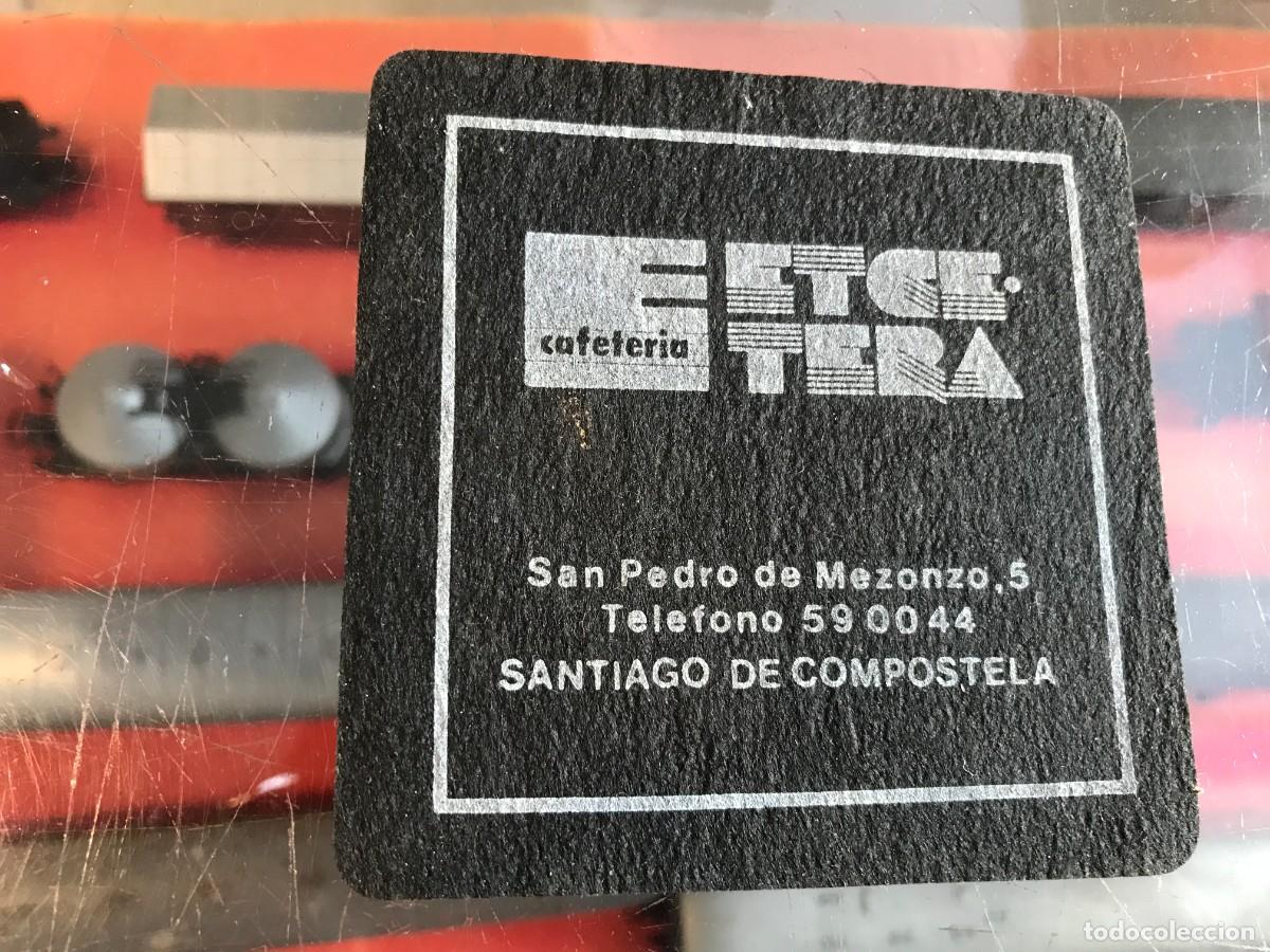 Collectionnisme Papier divers: POSAVASOS DE TELA. ETCETERA. SANTIAGO DE COMPOSTELA. 8,5 X 8,5CM