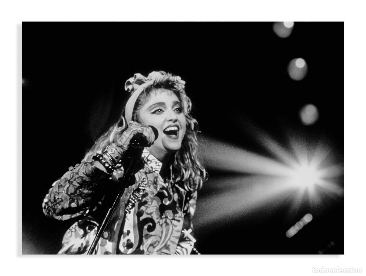Otros Art&iacute;culos de Coleccionismo en Papel: Foto Madonna Concierto 80s