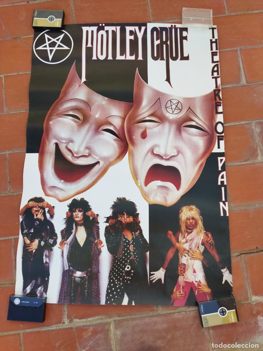 Otros art&iacute;culos de coleccionismo en papel: precioso cartel 96x 67 aprx de MOTLEY CRUE THEATRE OF PAIN