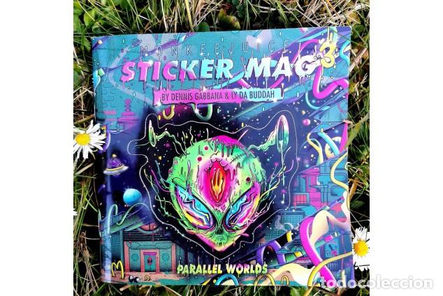 Otros Art&iacute;culos de Coleccionismo en Papel: STICKER MAG N&ordm;3 PARALLEL WORLDS BY DENNIS GABBANA & LY DABUDDAH