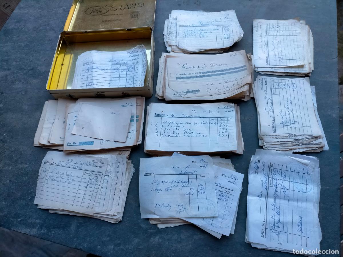 Otros Art&iacute;culos de Coleccionismo en Papel: Lote de facturas recibos de entrega a&ntilde;os 40-50-60-70 pesetas Manresa Barcelona