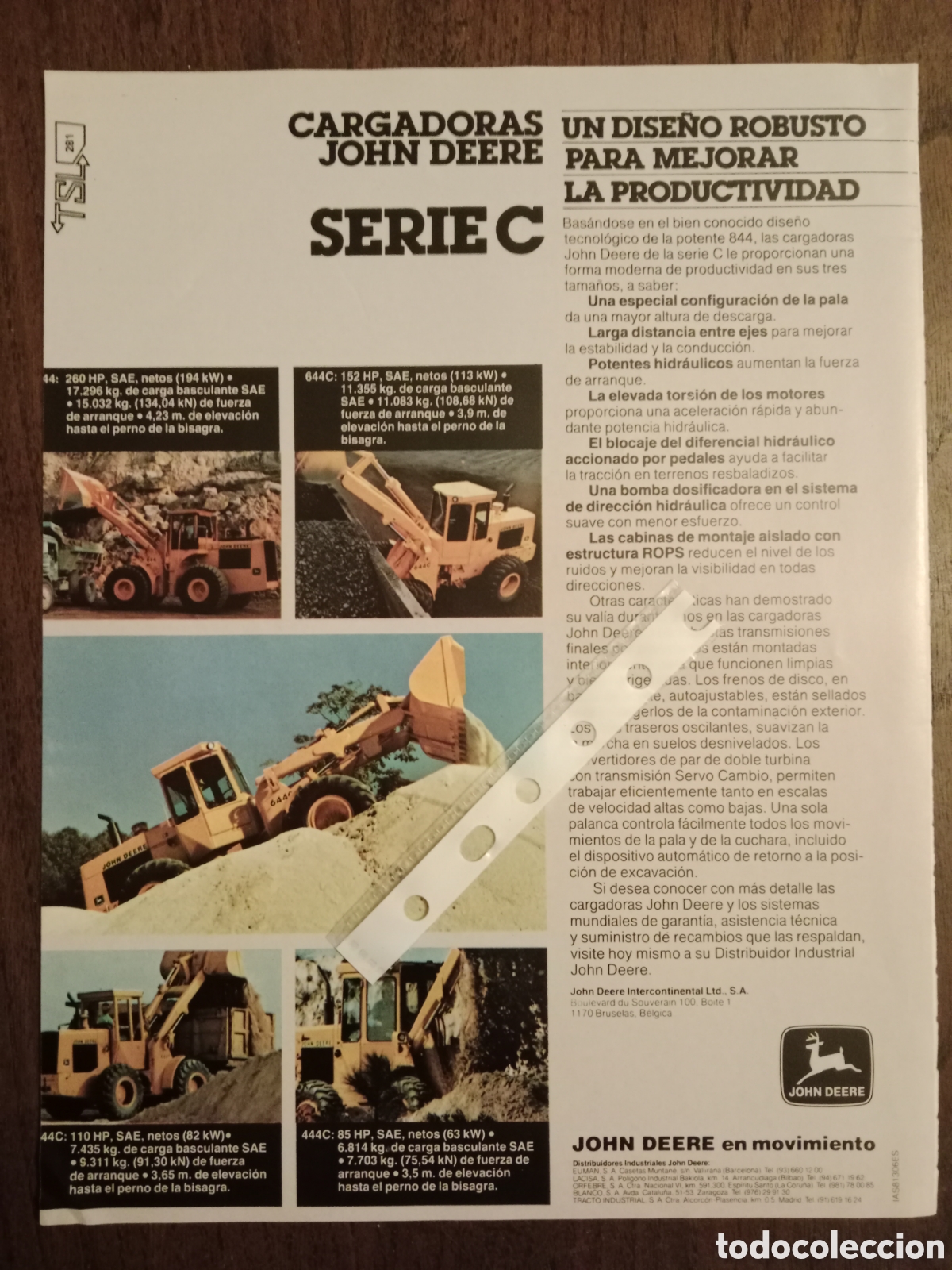 Paper Collecting Others: Publicidad maquinaria cargadora John Deere