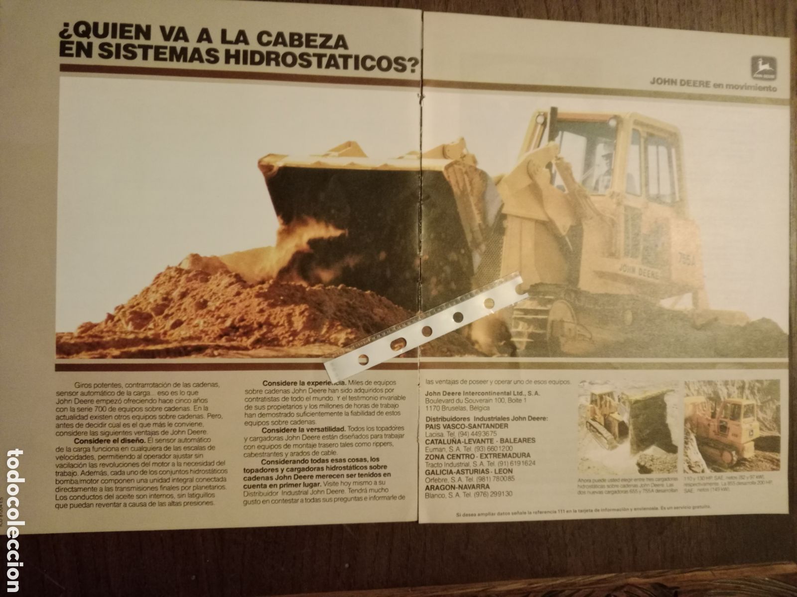 Paper Collecting Others: Publicidad maquinaria cargadora John Deere