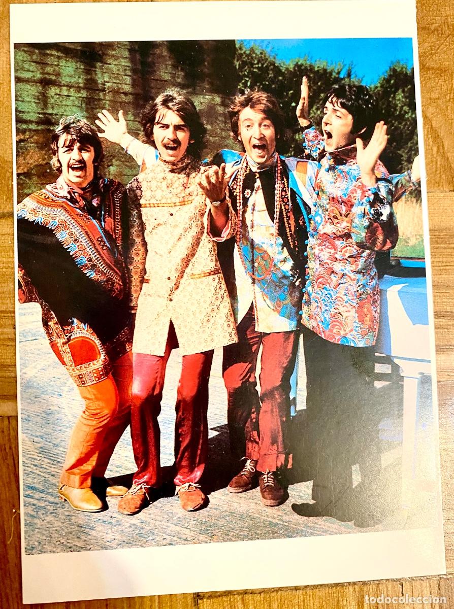 Otros art&iacute;culos de coleccionismo en papel: 8 postales de The Beatles - Foto 5