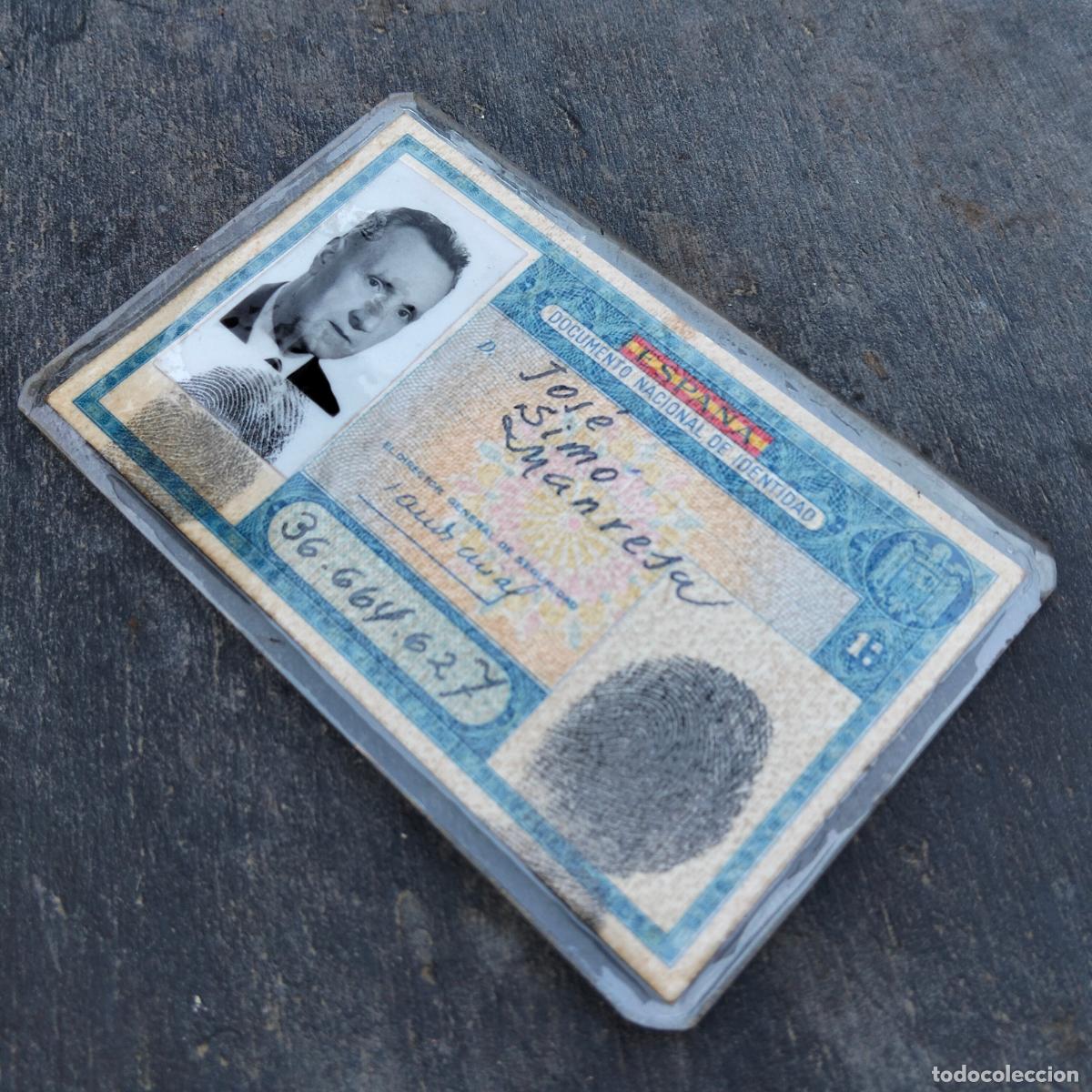 Paper Collecting Others: Espa&ntilde;a documento nacional de identidad a&ntilde;os 60 1963 Barcelona Cervi&aacute;