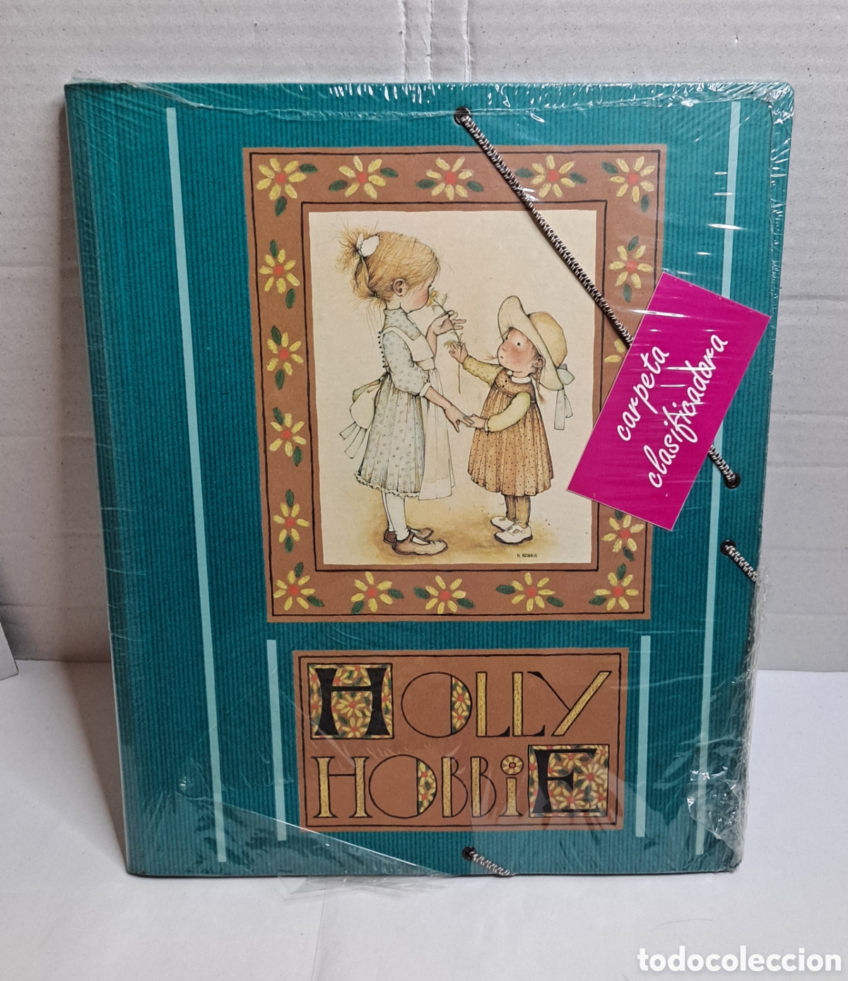 Otros Art&iacute;culos de Coleccionismo en Papel: HOLLY HOBBIE. CARPETA CLASIFICADORA. NUEVA. PRECINTADA. DIS2. 35 X 29 CM. DISDOS.