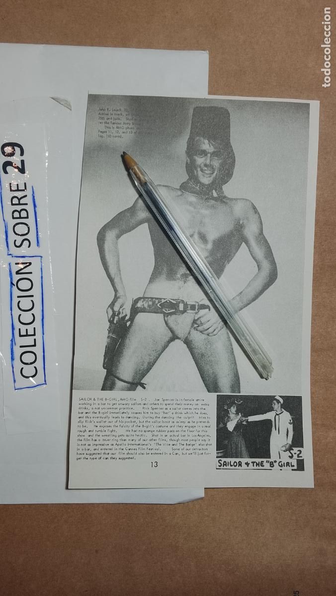 Altri oggetti di carta: hoja tematica gay artistica fotografica o comic hombre erotico desnudos culturismo homo sexo EROTICA