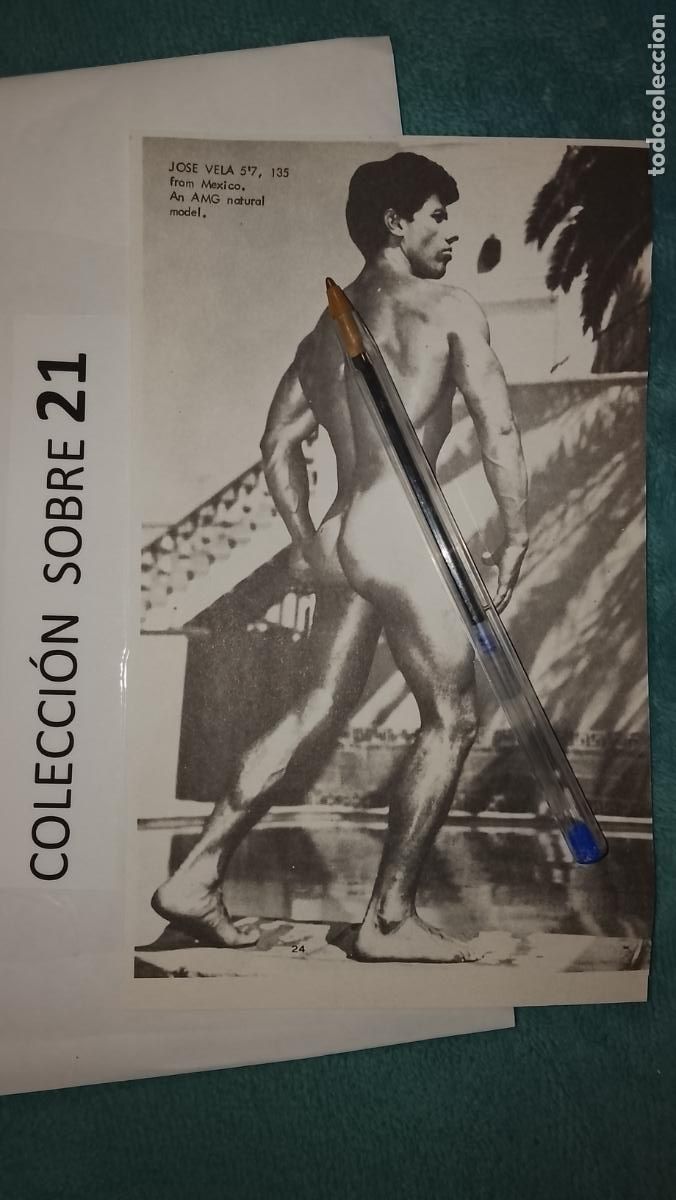 Altri oggetti di carta: hoja tematica gay artistica fotografica o comic hombre erotico desnudos culturismo homo sexo EROTICA