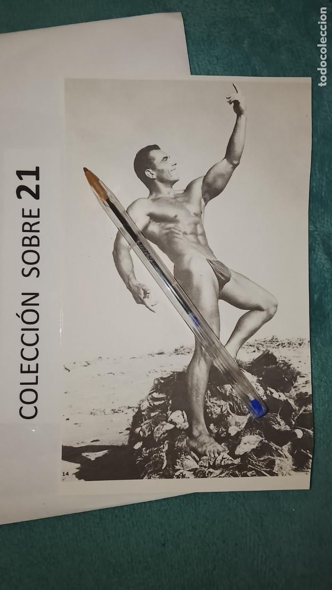 Altri oggetti di carta: hoja tematica gay artistica fotografica o comic hombre erotico desnudos culturismo homo sexo EROTICA