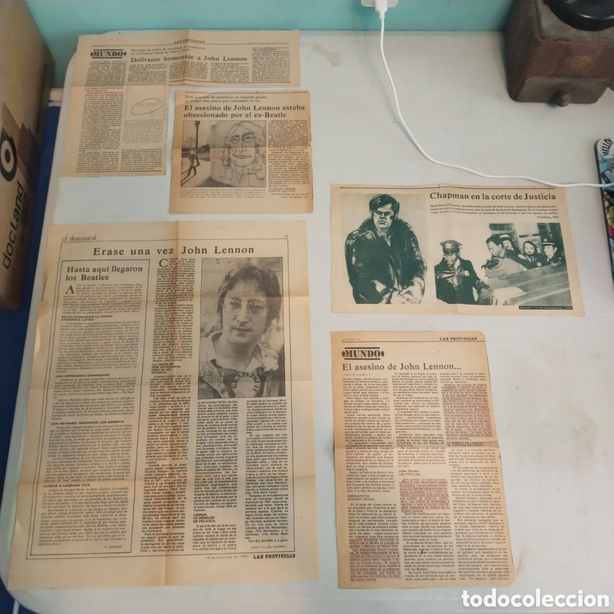 Otros Art&iacute;culos de Coleccionismo en Papel: Recortes peri&oacute;dicos John Lennon