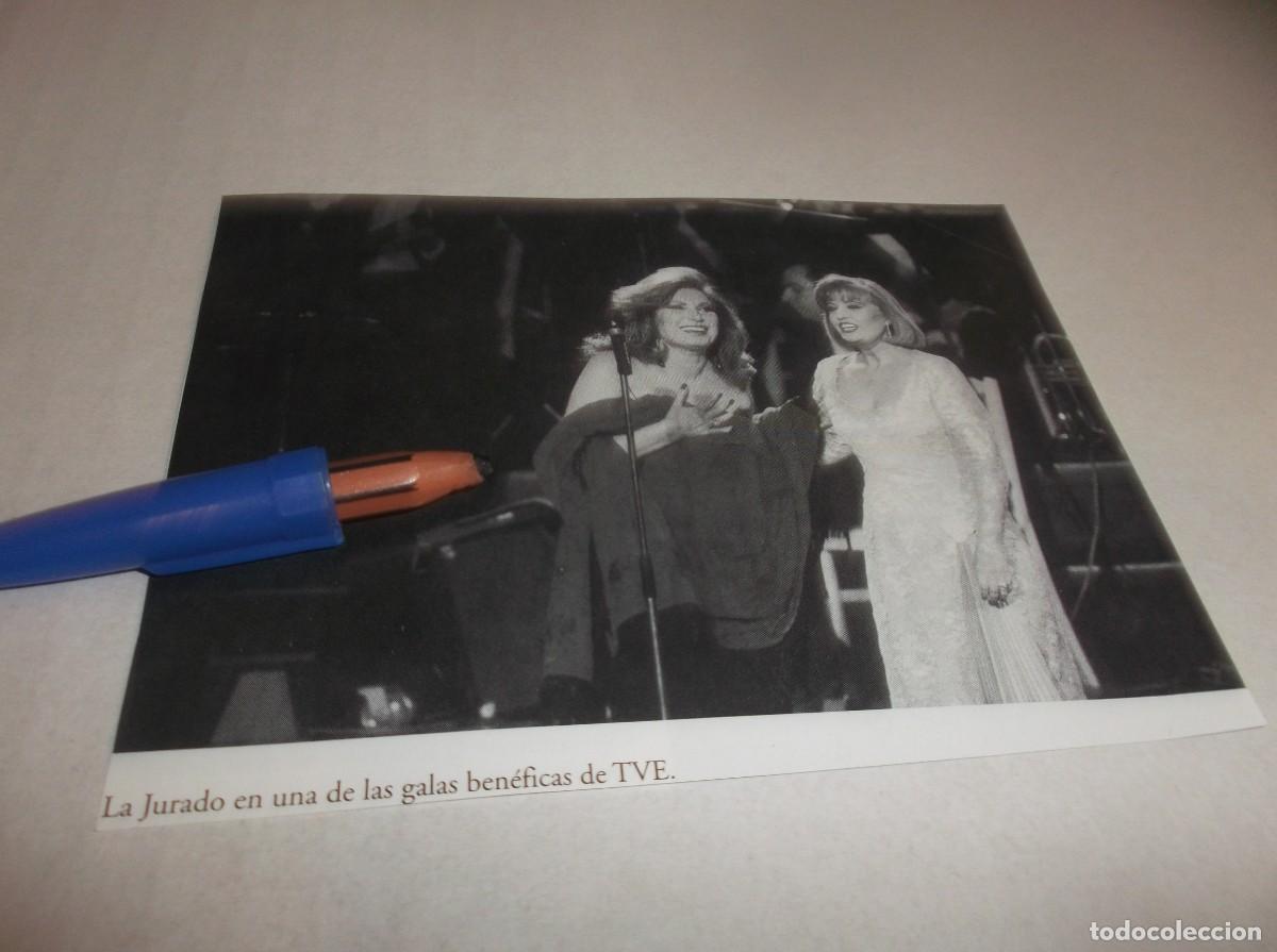 Otros Art&iacute;culos de Coleccionismo en Papel: RECORTE A&Ntilde;O 2004.- MAR&Iacute;A TERESA CAMPOS(TVE) CON LA CANTANTE ROC&Iacute;O JURADO