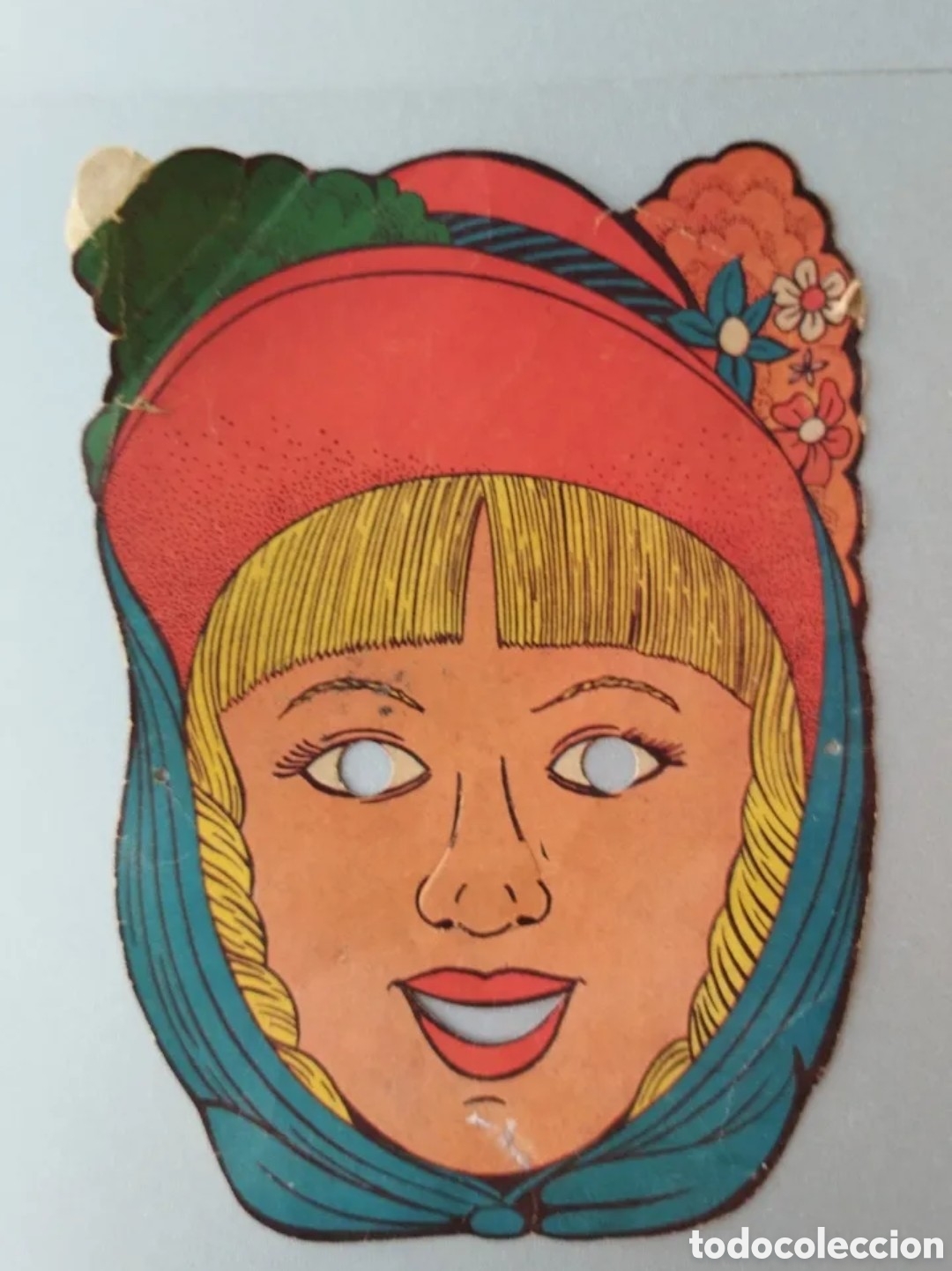 Paper Collecting Others: 1 Antiguas caretas de carton