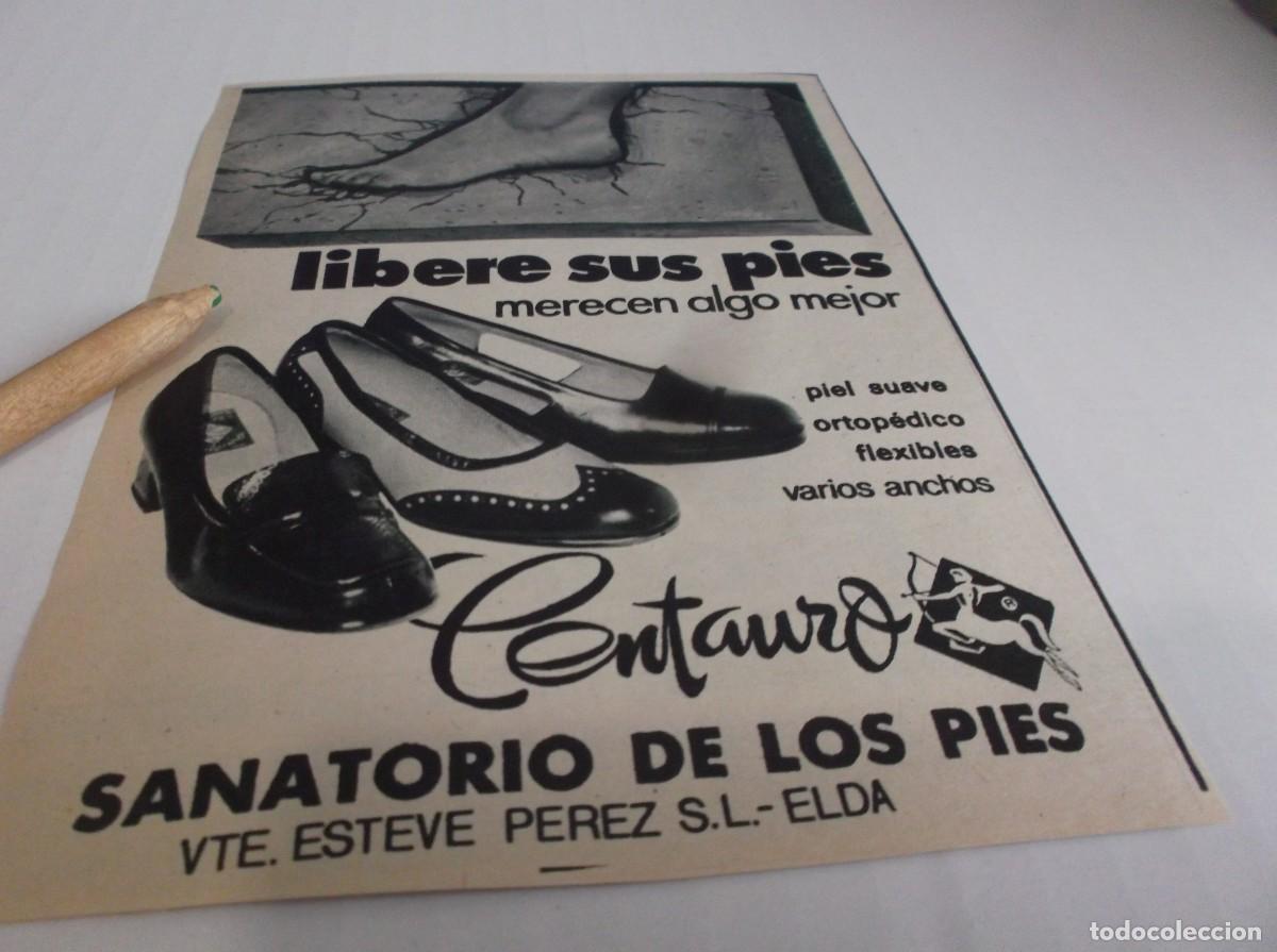 Otros Art&iacute;culos de Coleccionismo en Papel: RECORTE PUBLI.A&Ntilde;O 1977.- LIBERE SUS PIES -ZAPATOS CENTAURO - ELDA-ALICANTE//RELOJ JAPON&Eacute;S RICOH