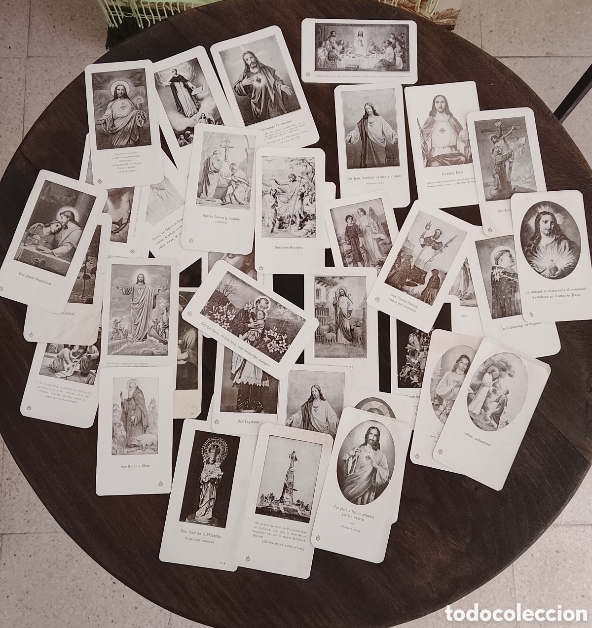 Otros Art&iacute;culos de Coleccionismo en Papel: Estampas antiguas de Santos, con sus novenas y letan&iacute;as en el rev&eacute;s. A&ntilde;os 40 aproximadamente.