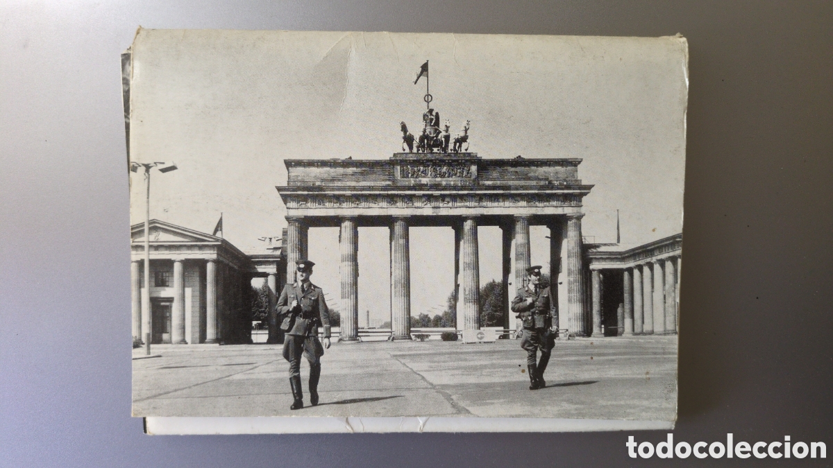 Otros Art&iacute;culos de Coleccionismo en Papel: Colecci&oacute;n 38 fichas propaganda DDR Berl&iacute;n Muro original Guerra Fr&iacute;a