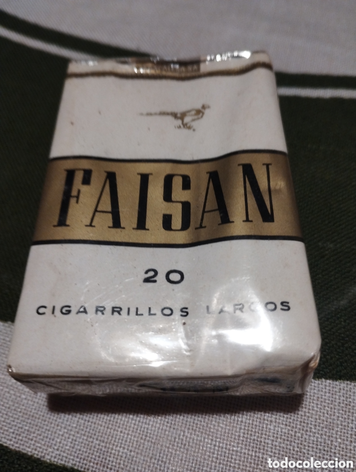 Otros Art&iacute;culos de Coleccionismo en Papel: Paquete precintado de 20 cigarrillos Faisan