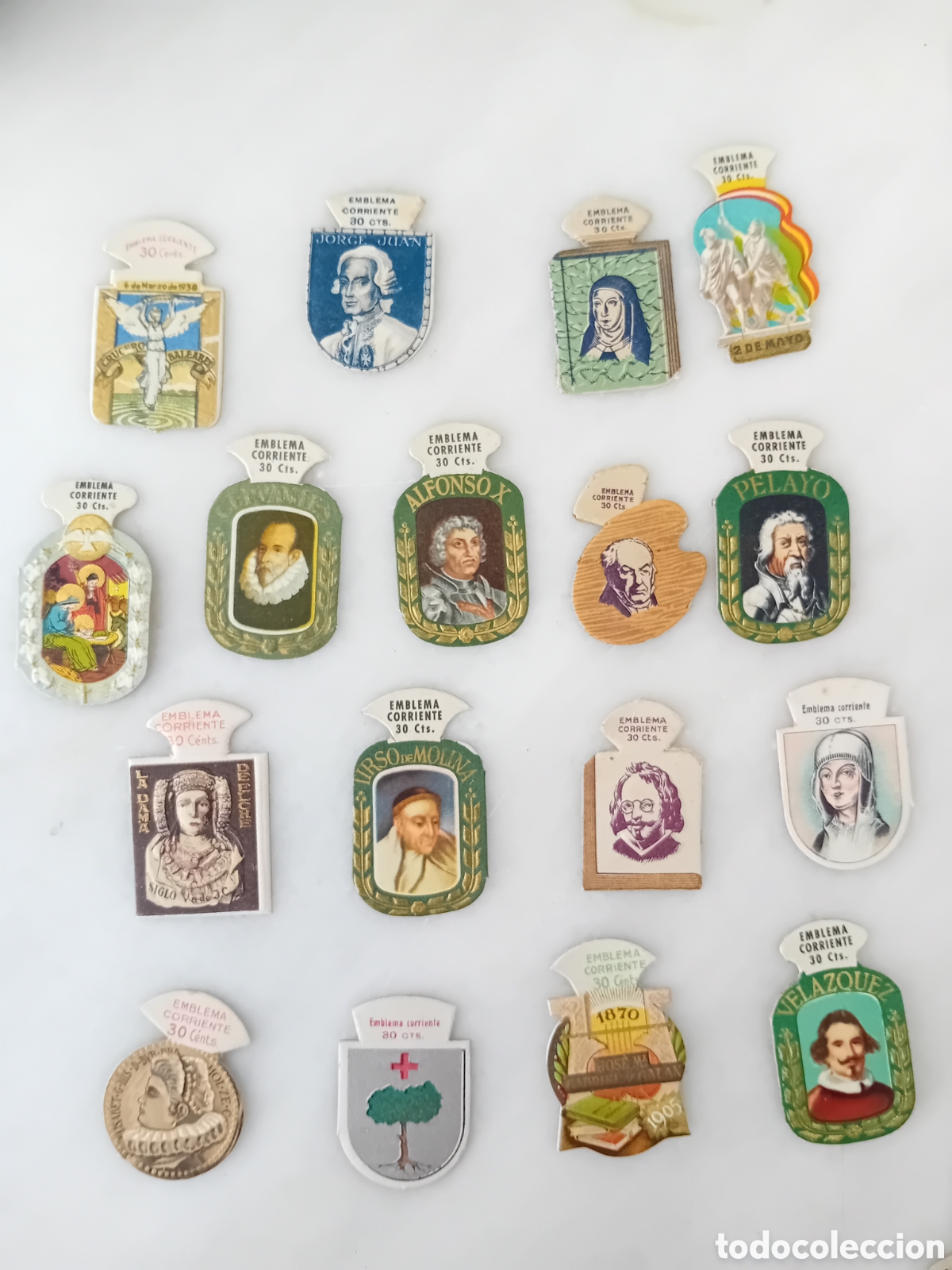 Otros Art&iacute;culos de Coleccionismo en Papel: Lote emblemas auxilio civil 17 unidades