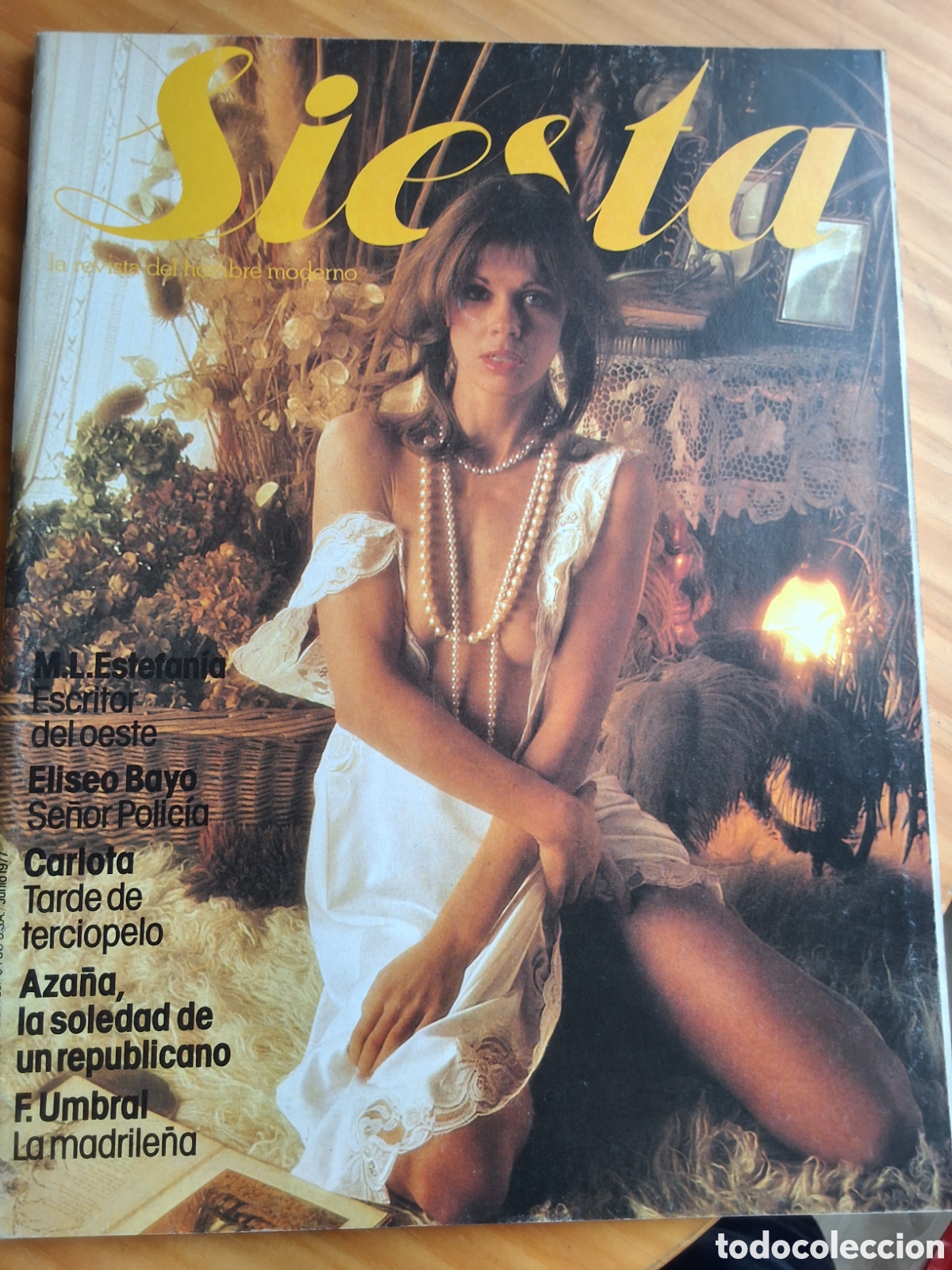 Otros Art&iacute;culos de Coleccionismo en Papel: Siesta revista erotica espa&ntilde;ola desnudos mujeres n&uacute;mero 9 a&ntilde;o 1977/6 incluye p&oacute;ster