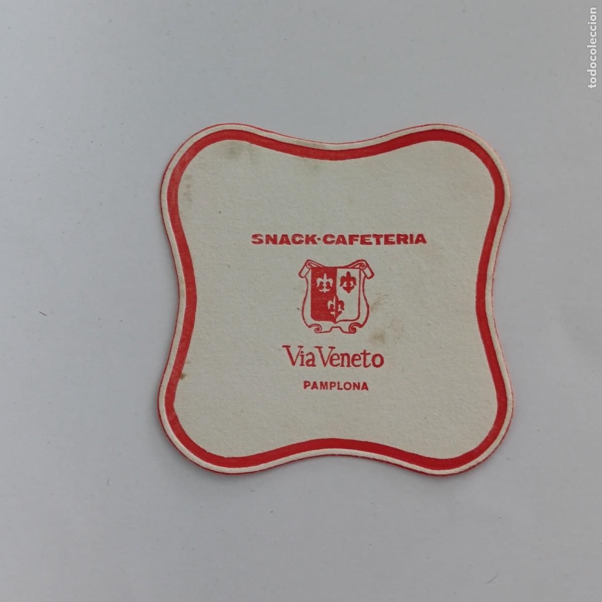 Paper Collecting Others: POSAVASOS - NAVARRA NAFARROA / PAMPLONA - VIA VENETO SNACK CAFETERIA - HERALDICA