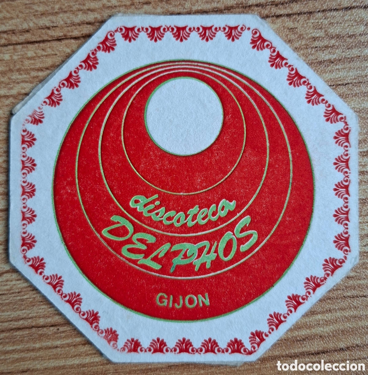 Otros Art&iacute;culos de Coleccionismo en Papel: Posavasos Discoteca Delphos rojo - Gij&oacute;n (Asturias)