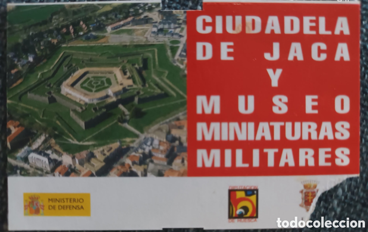 Paper Collecting Others: ENTRADA CIUDADELA DE JACA