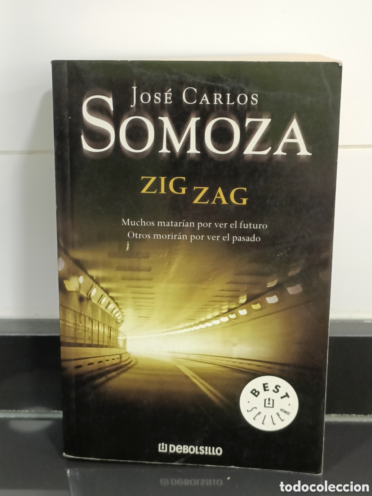 Otros Art&iacute;culos de Coleccionismo en Papel: Best seller Libro titulado Zig Zag por Jos&eacute; Carlos Somoza