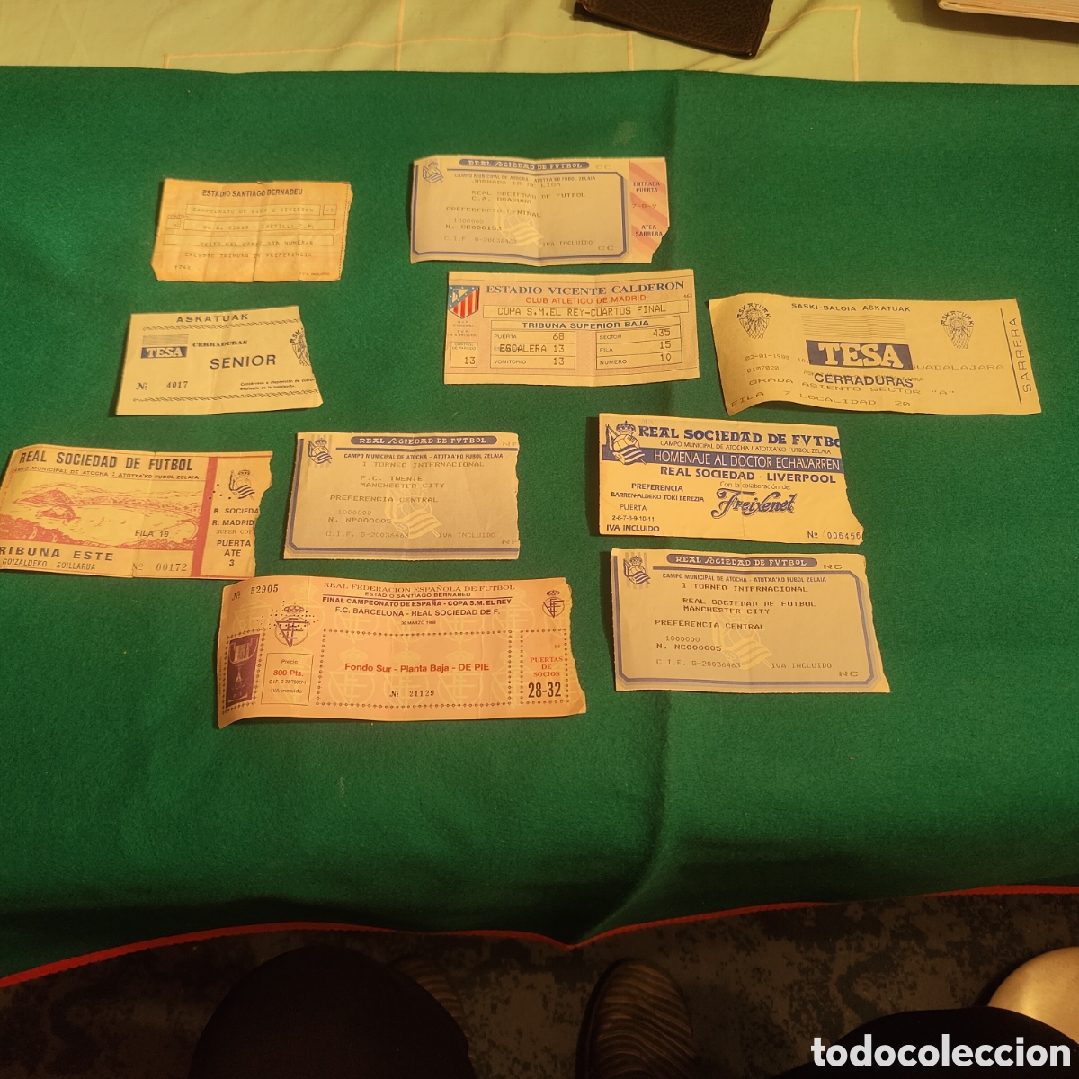 Otros Art&iacute;culos de Coleccionismo en Papel: Colecci&oacute;n de entradas de la REAL SOCIEDAD. Internacionales y nacionales, a&ntilde;os 80.