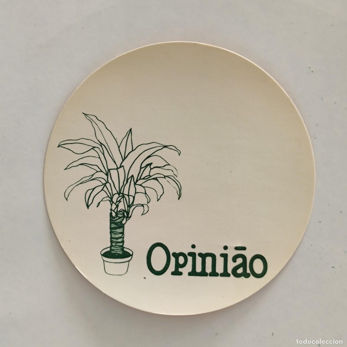 Otros Art&iacute;culos de Coleccionismo en Papel: POSAVASOS - OPINIAO - PORTUGAL ? BRASIL ? - PLANTA FLORA