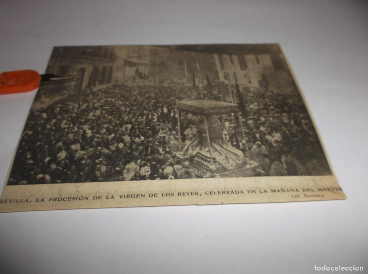 Otros Art&iacute;culos de Coleccionismo en Papel: RECORTE A&Ntilde;O 1905(SEVILLA)LA PROCESI&Oacute;N DE LA VIRGEN DE LOS REYES (FOTO BARRERA)