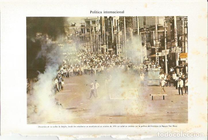 Otros art&iacute;culos de coleccionismo en papel: LAMINA ESPASA 36925: Manifestacion de estudiantes en Saigon en 1974 - Varios