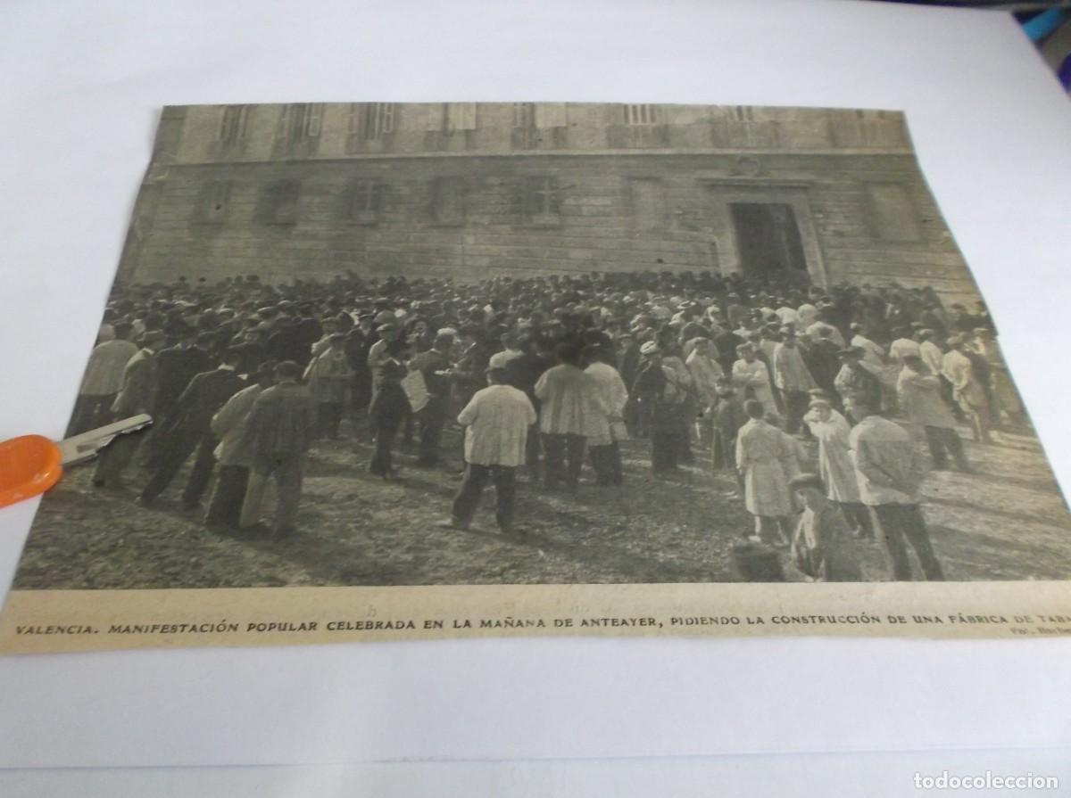 Otros Art&iacute;culos de Coleccionismo en Papel: RECORTE A&Ntilde;O 1905(VALENCIA)MANIFESTACI&Oacute;N POPULAR PARA CONTRUCCI&Oacute;N D F&Aacute;BRICA DE TABACOS