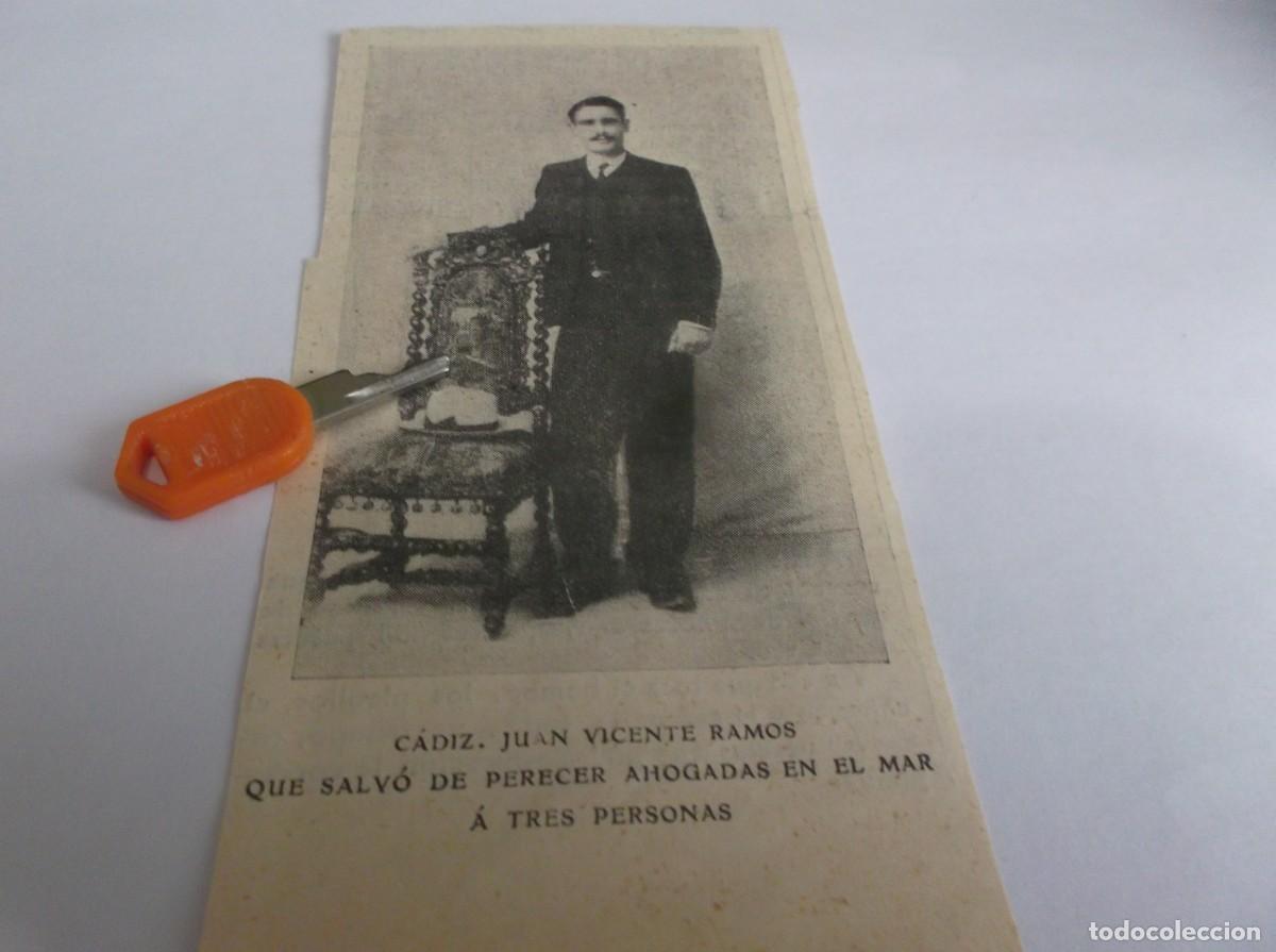 Otros Art&iacute;culos de Coleccionismo en Papel: RECORTE A&Ntilde;O 1905(C&Aacute;DIZ) JUAN VICENTE RAMOS ,SALV&Oacute; A 3 PERSONAS DE PERECER AHOGADAS EN EL MAR