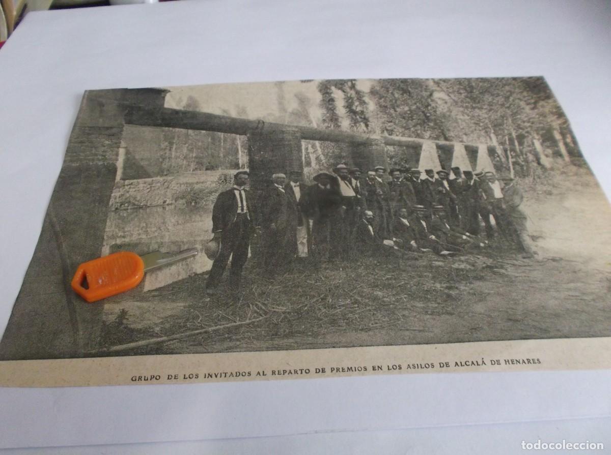 Otros Art&iacute;culos de Coleccionismo en Papel: RECORTE A&Ntilde;O 1905(MADRID)GRUPO AL REPARTO PREMIOS EN LOS ASILOS D ALCAL&Aacute; D HENARES(Fot.MU&Ntilde;OZ DE BAENA