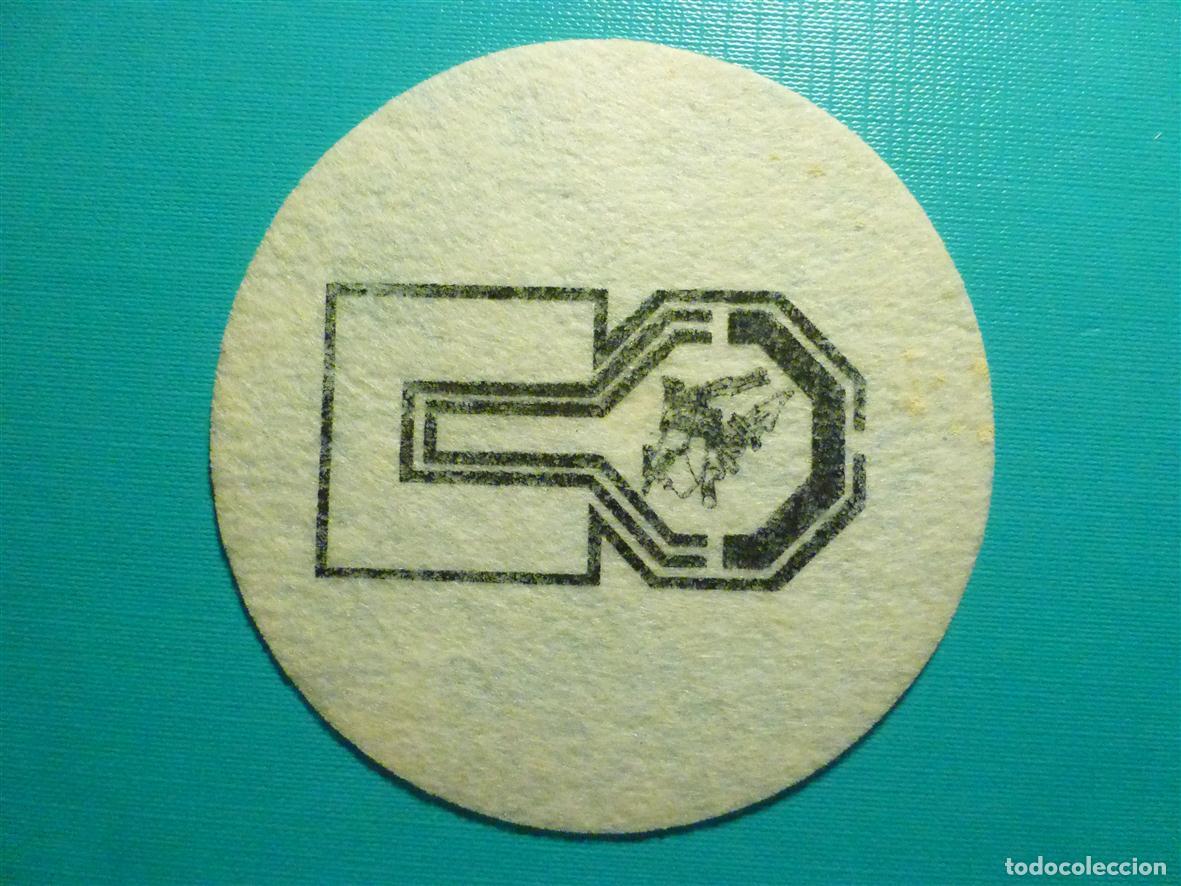 Paper Collecting Others: Posavasos Doble tipo puzle - Disco-Pub, Discoteca - Keros - Fieltro